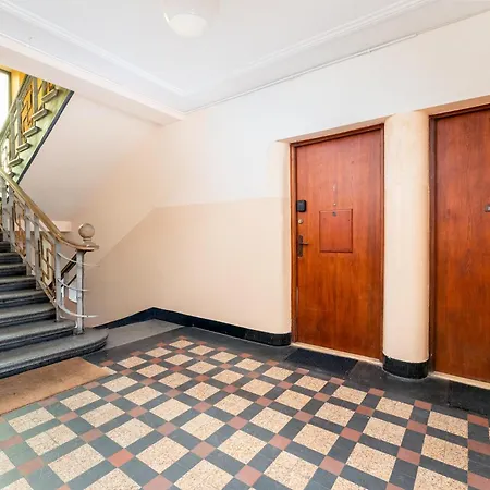 Royal Cracow Studios-3